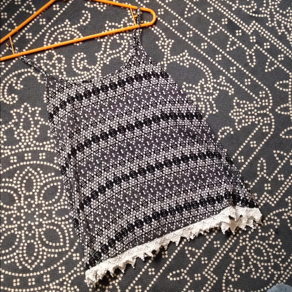 Pattern tank